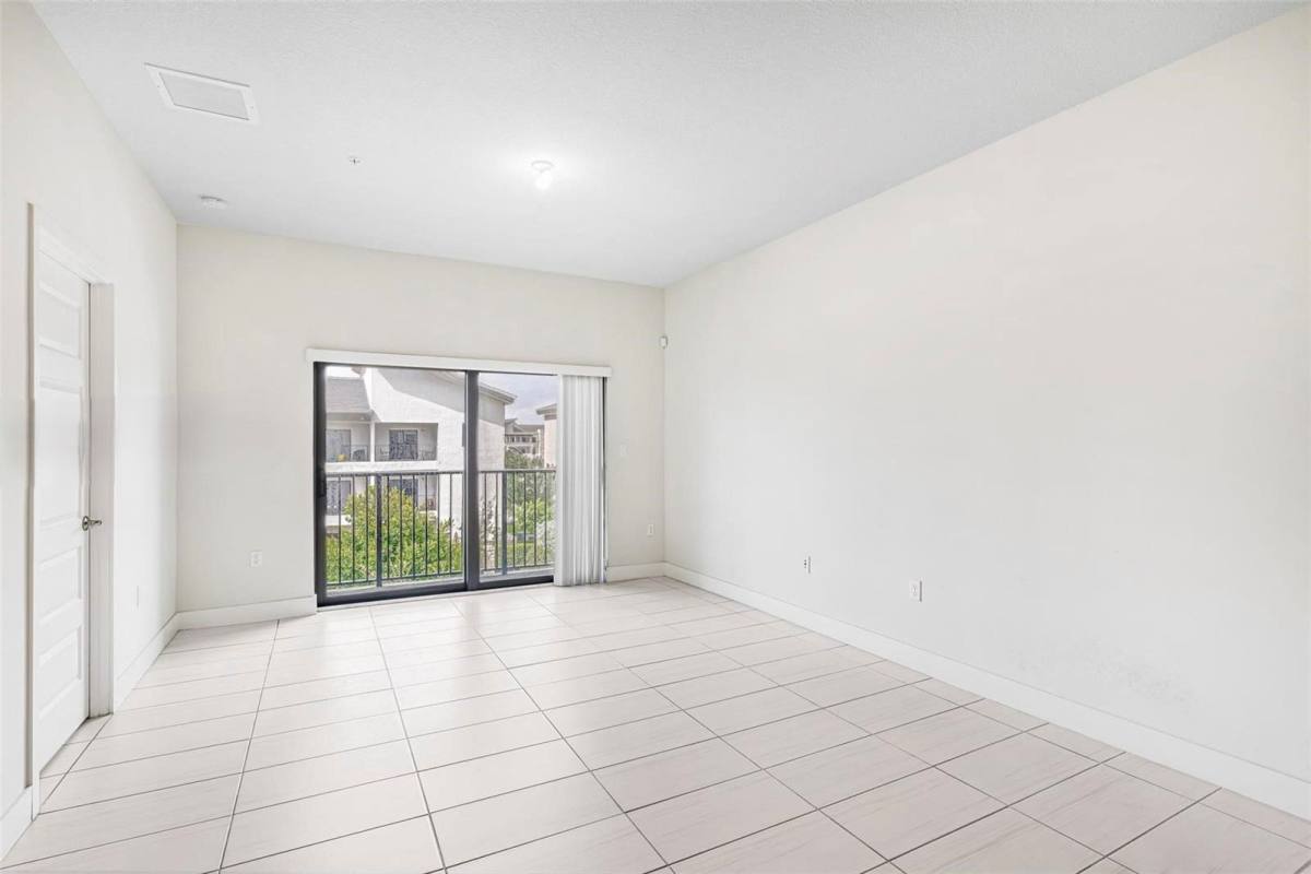 Apartment for rent at 7865 NW 104th Ave, Miami, FL 33178