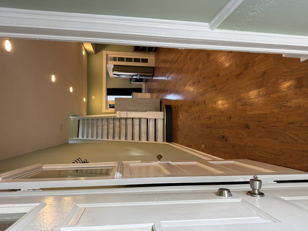 House for rent at 809 N Luzerne Ave, Baltimore, MD 21205