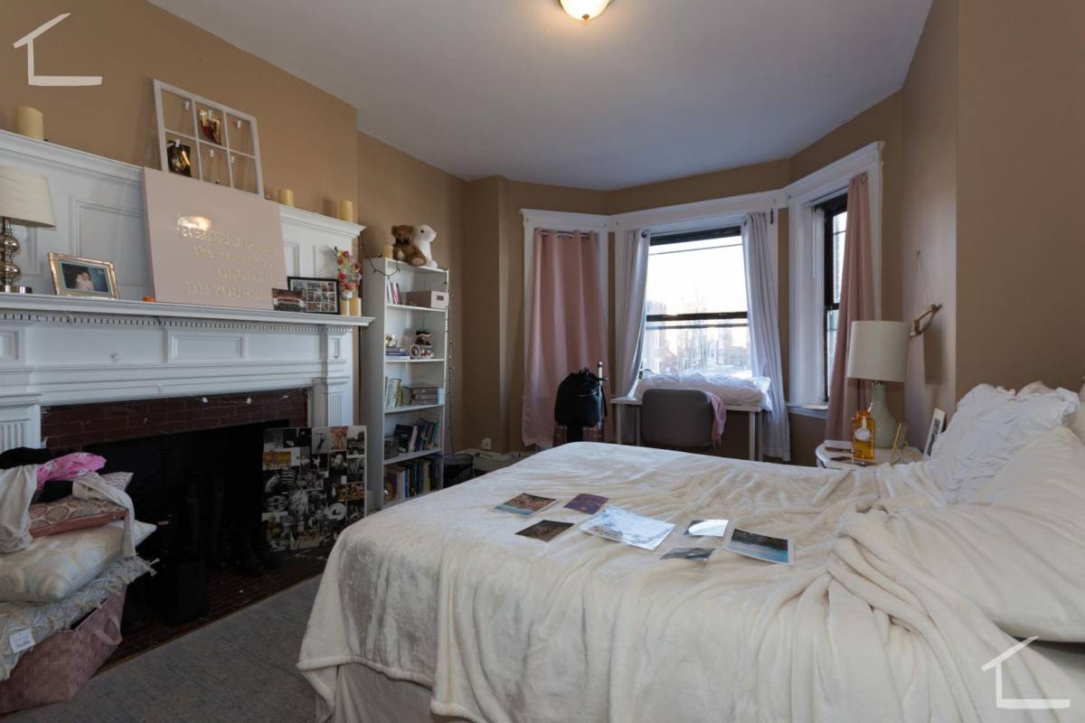 Apartment for rent at 8 Glenville Ave, Allston, MA 02134