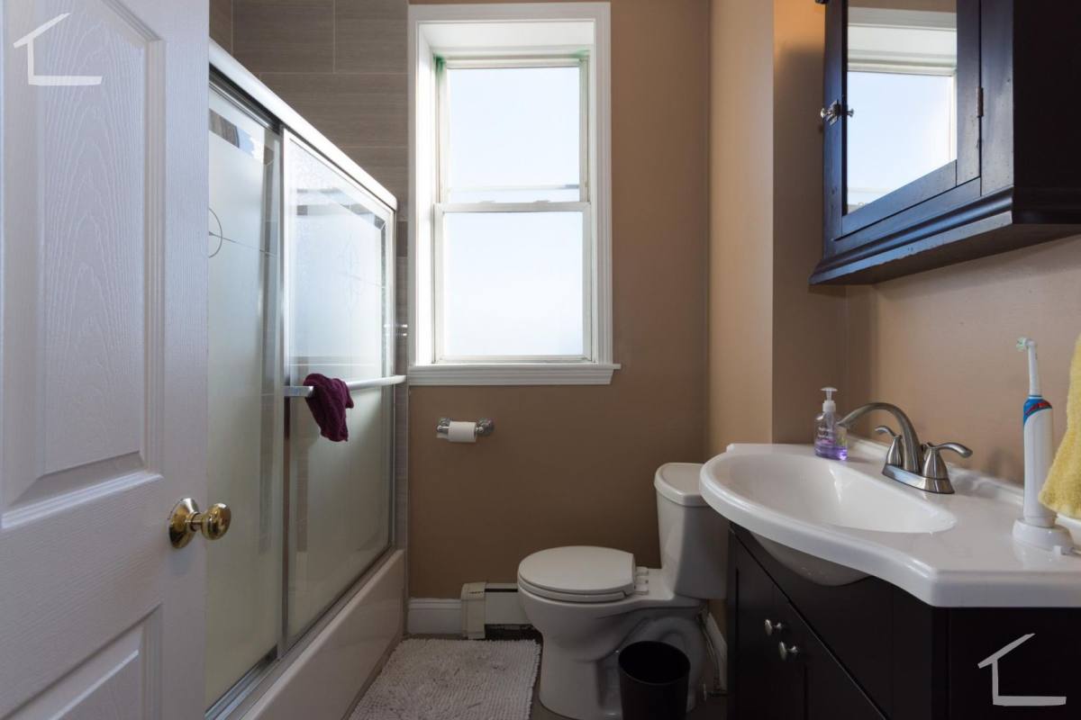 Apartment for rent at 8 Glenville Ave, Allston, MA 02134
