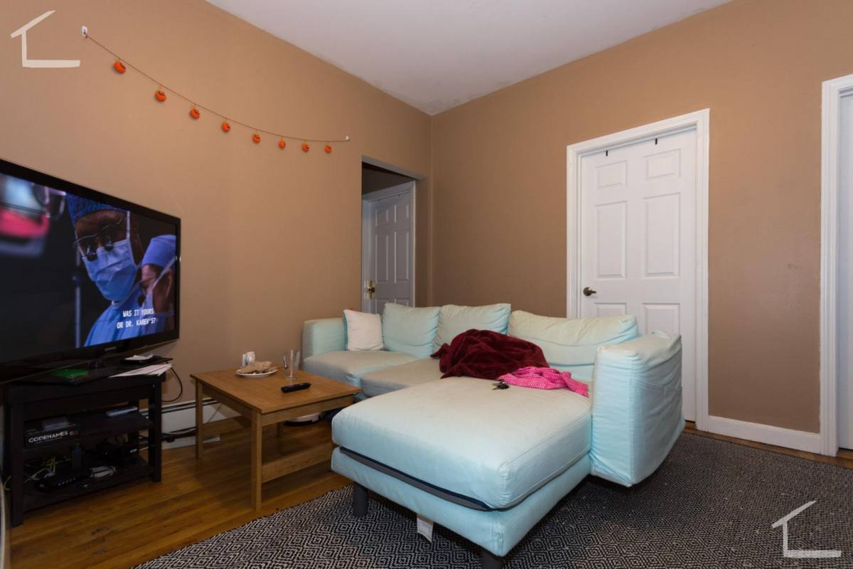 Apartment for rent at 8 Glenville Ave, Allston, MA 02134