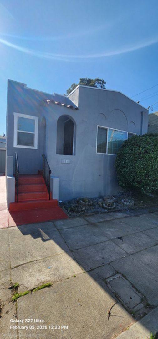 House for rent at 737 46th St, Emeryville, CA 94608