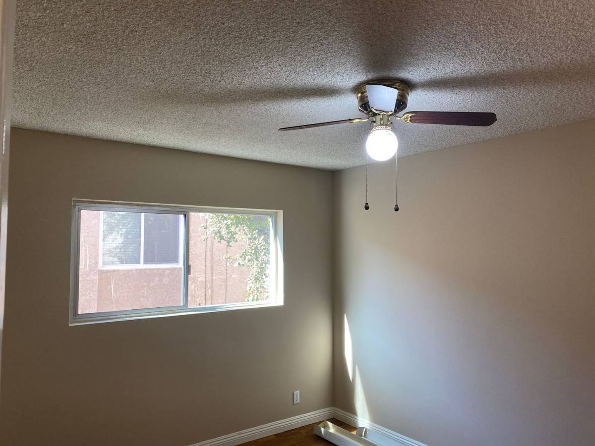 Apartment for rent at 3104 Montrose Ave, La Crescenta, CA 91214