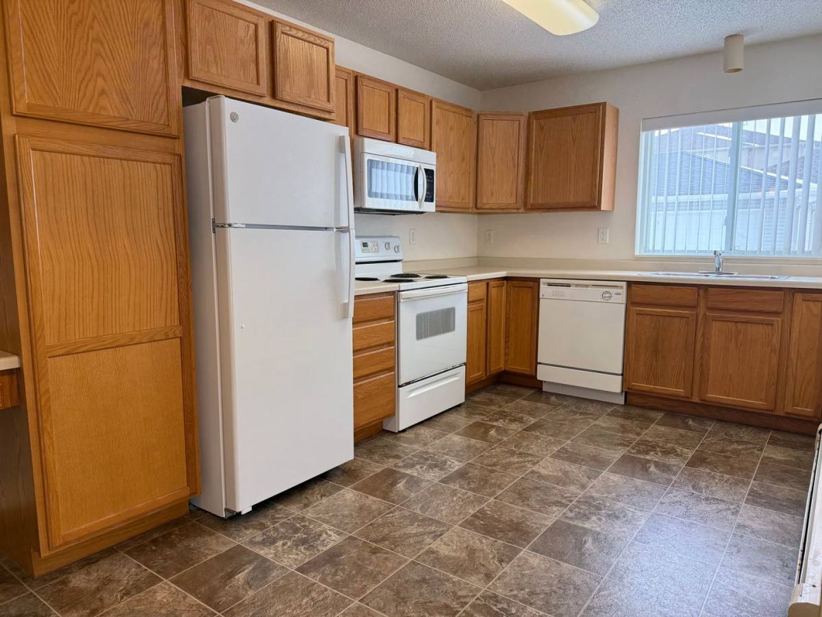 Apartment for rent at 4415 Calico Dr S, Fargo, ND 58104