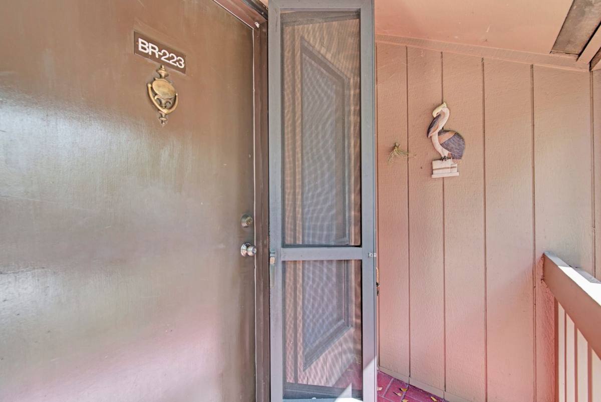 Apartment for rent at 1677 Brookhouse Circle, Sarasota, FL 34231