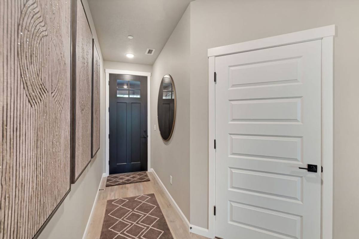 Townhouse for rent at 6958 NE 131st Way, Vancouver, WA 98686