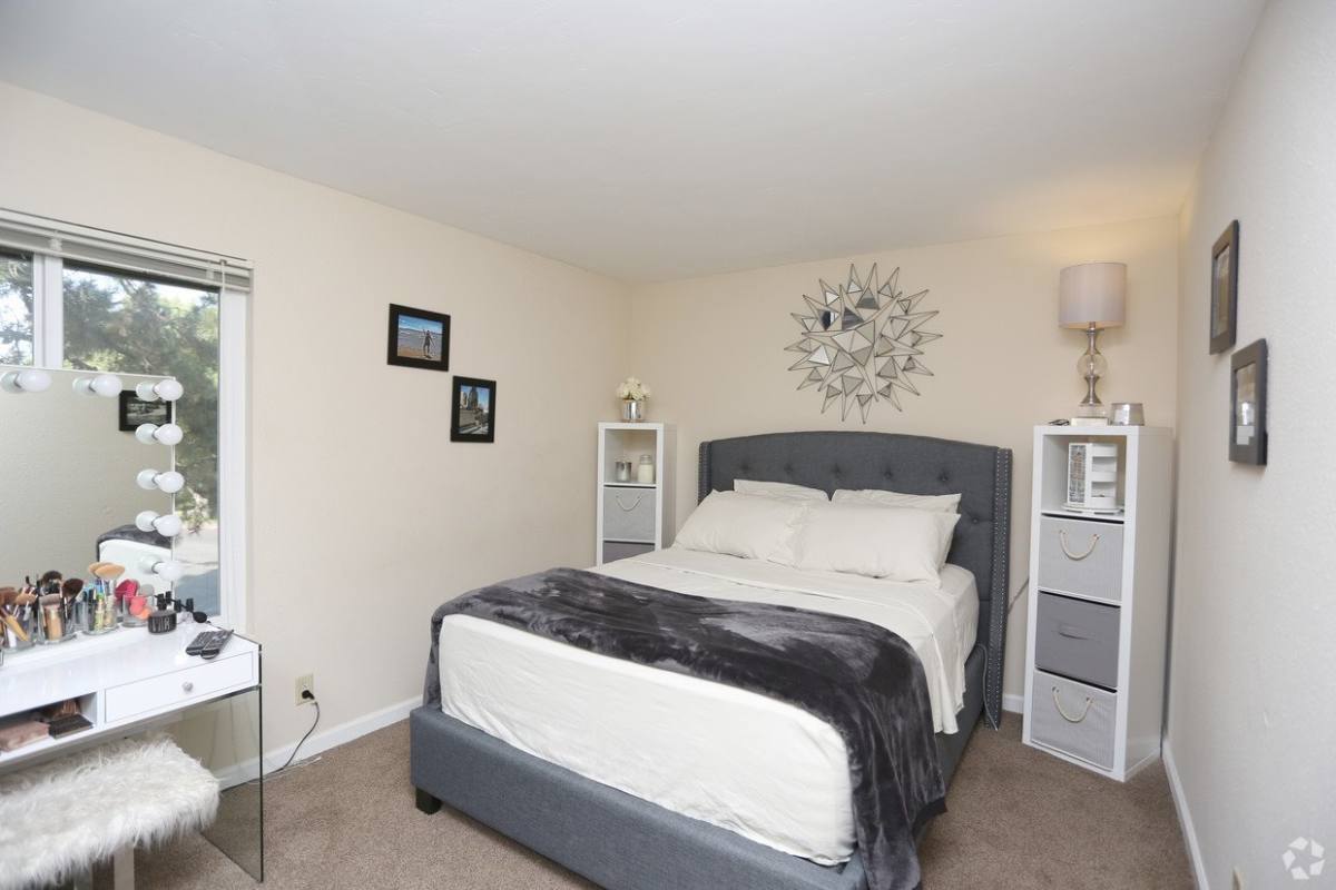 Apartment for rent at 7051 Bowling Dr, Sacramento, CA 95823