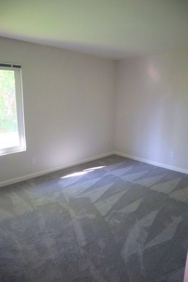 Apartment for rent at 7051 Bowling Dr, Sacramento, CA 95823