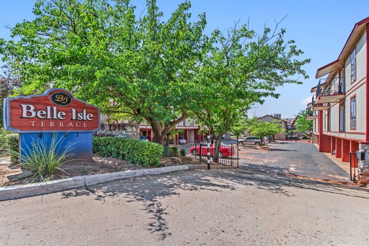 Apartment for rent at 4861 N Blackwelder Ave, Oklahoma City, OK 73118