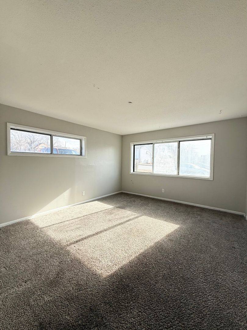 Apartment for rent at 4131 S 25th St, Omaha, NE 68107