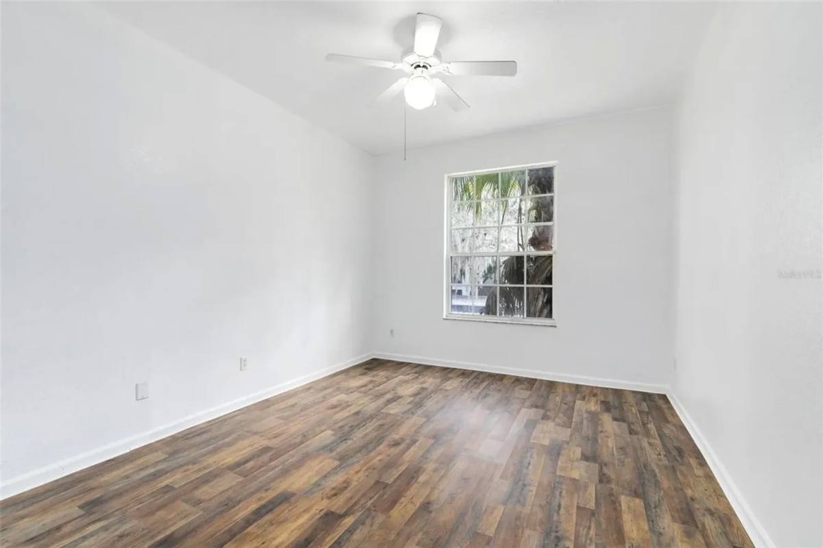 Condo for rent at 1224 S Hiawassee Rd, Orlando, FL 32835