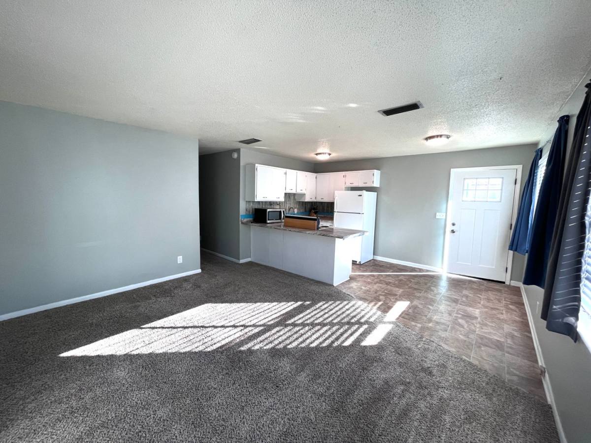 Apartment for rent at 231 Poinsettia Dr, Panama City Beach, FL 32413