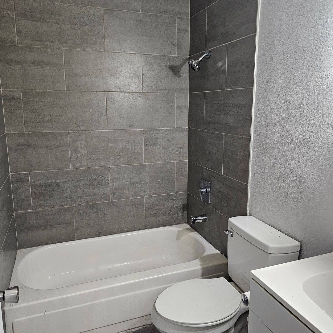 Apartment for rent at 4720 Cessna Ave, Las Vegas, NV 89115