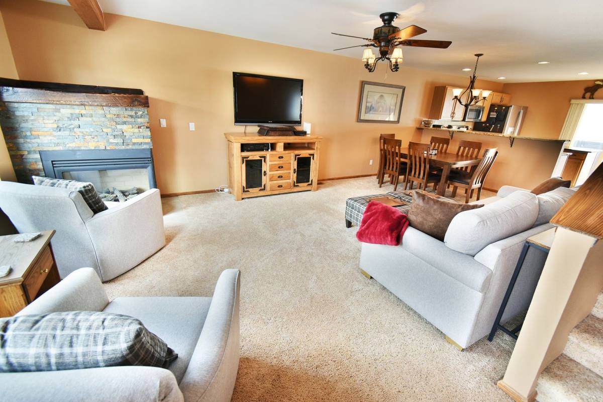 Townhouse for rent at 267 Kestrel Lane, Silverthorne, CO 80498