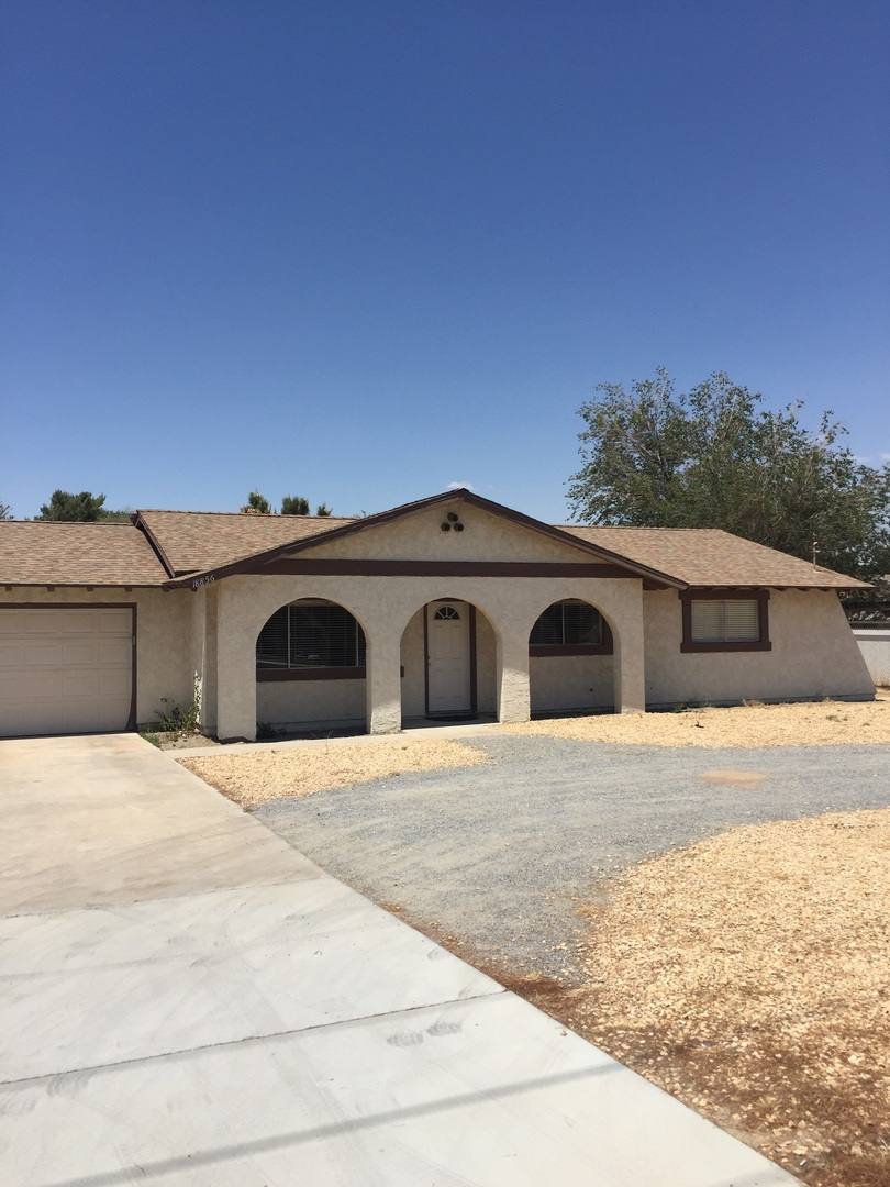 House for rent at 18856 Rocksprings Rd, Hesperia, CA 92345