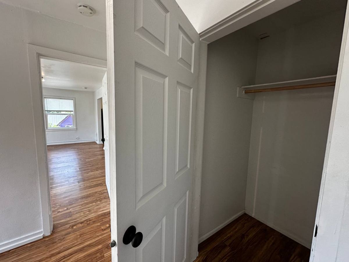 Apartment for rent at 1109 S 8th St, Tacoma, WA 98405