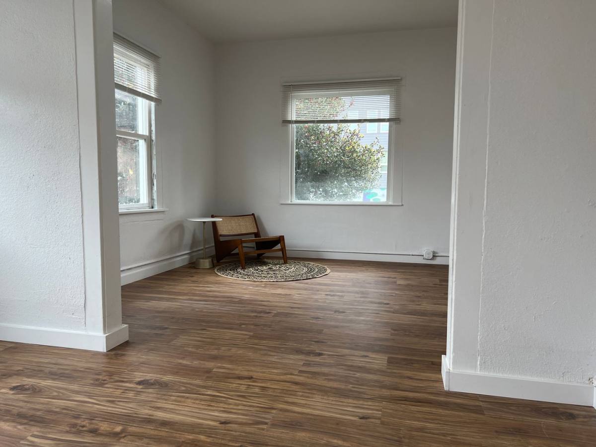 Apartment for rent at 1109 S 8th St, Tacoma, WA 98405