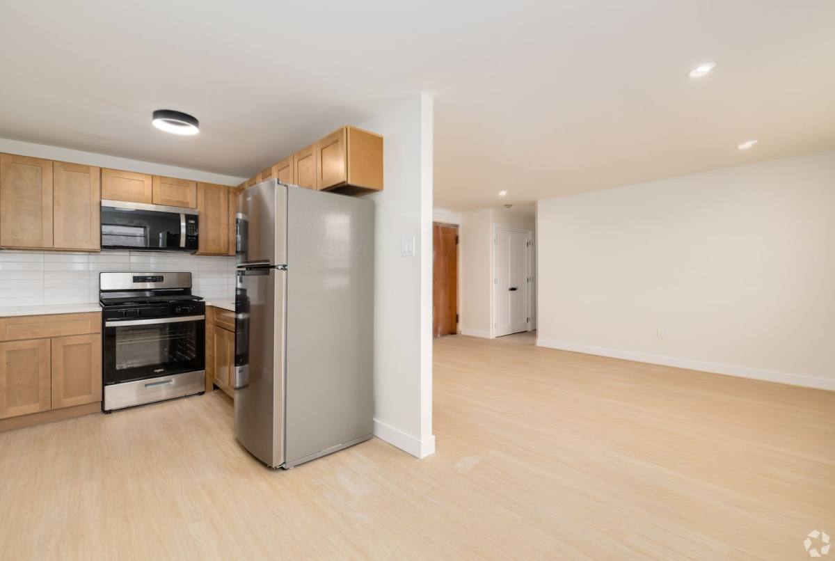 Apartment for rent at 921 Tyson Ave, Philadelphia, PA 19111