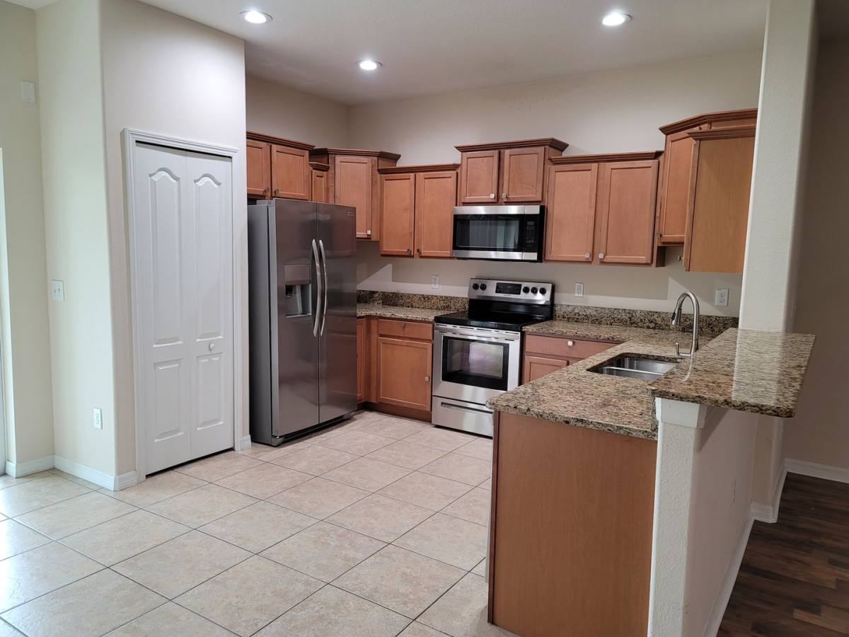 Townhouse for rent at 20403 Berrywood Lane, Tampa, FL 33647