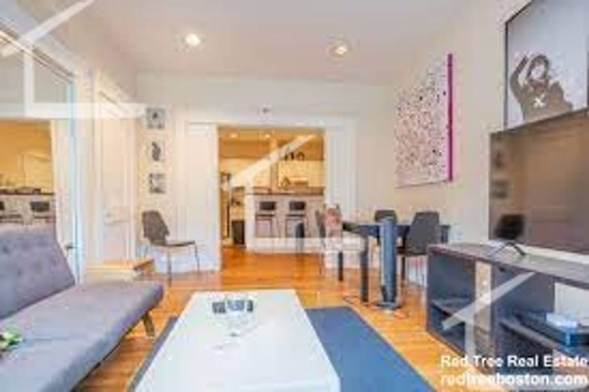 Apartment for rent at 100 Pleasant St #2B, Brookline, MA 02446