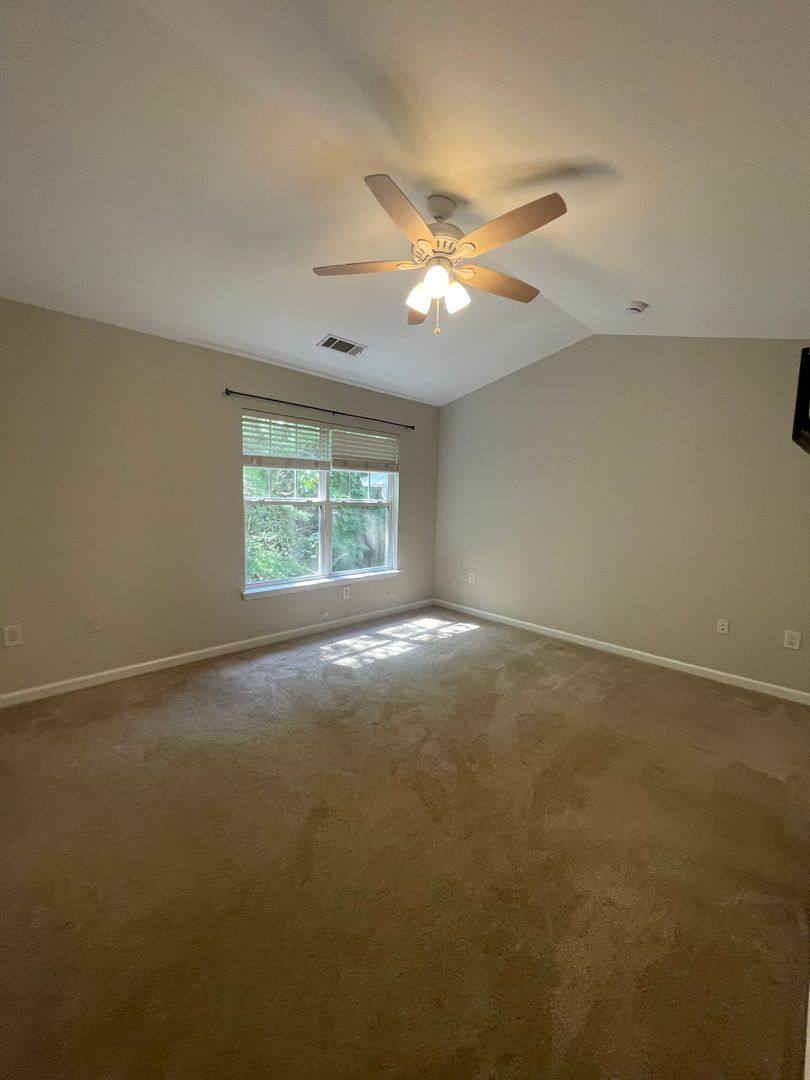 Apartment for rent at 3914 Cherokee Woods Way, Knoxville, TN 37920