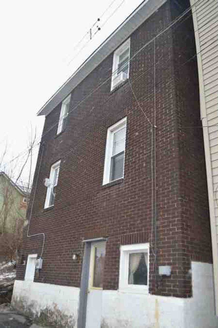 Apartment for rent at 1111 Locust St, Johnstown, PA 15909