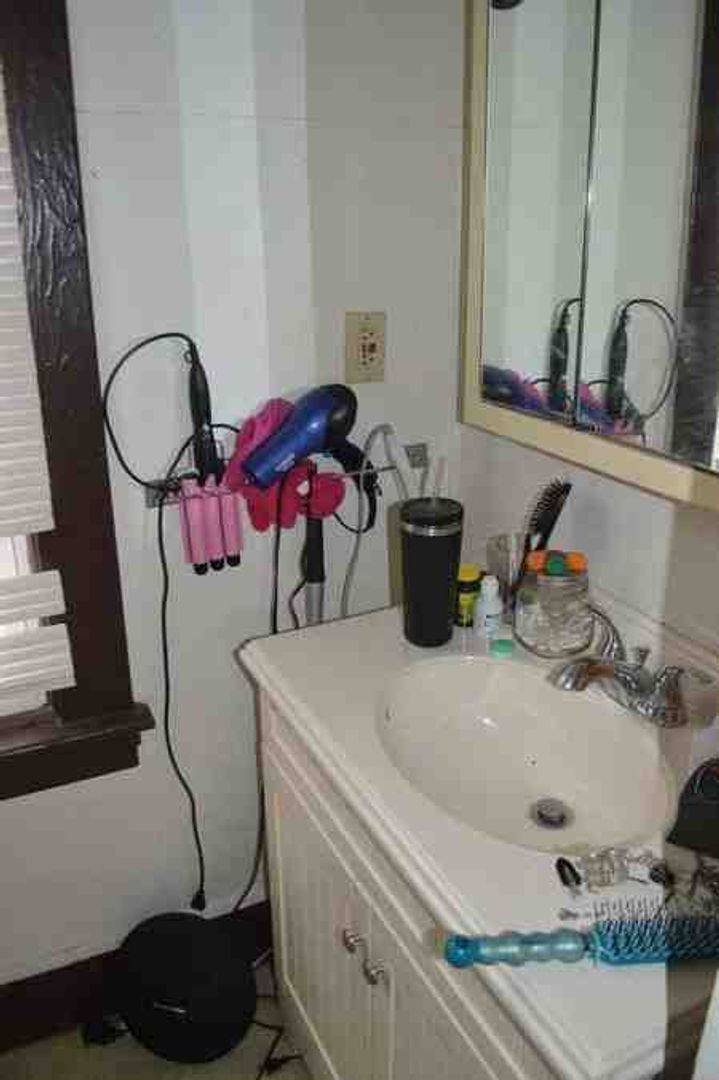 Apartment for rent at 1111 Locust St, Johnstown, PA 15909