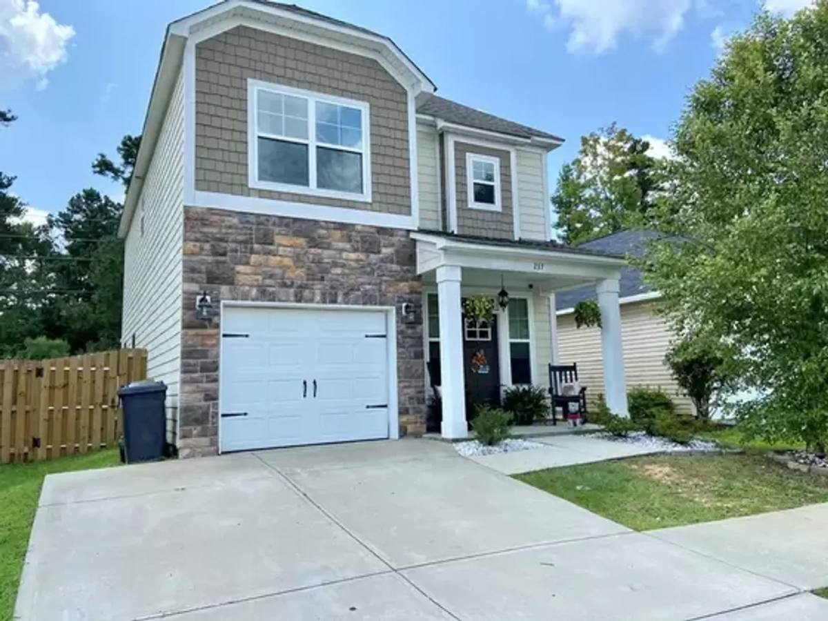 House for rent at 237 Claudia Dr, Grovetown, GA 30813