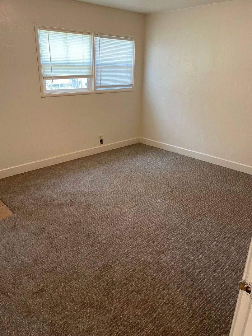 Apartment for rent at 1143-1159 Oakdale, Chico, CA 95926
