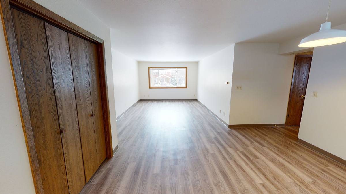 Apartment for rent at 908 Douglas Ave, Ames, IA 50010