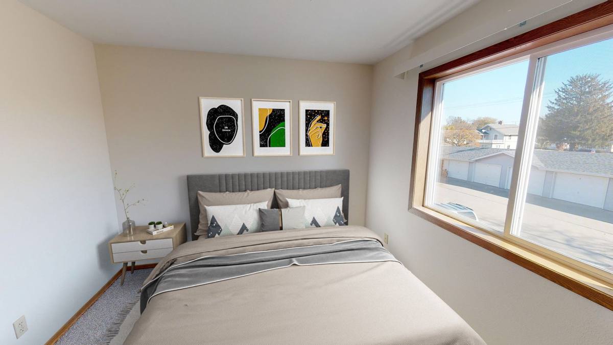 Apartment for rent at 908 Douglas Ave, Ames, IA 50010