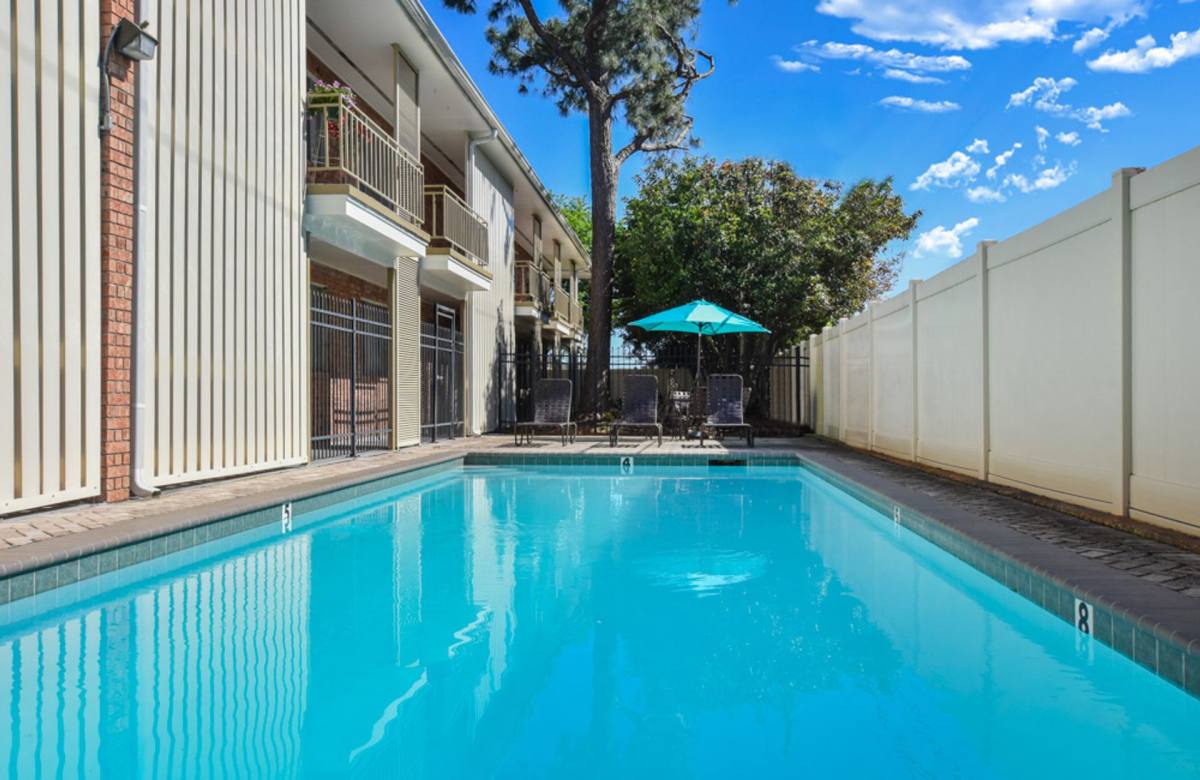 Apartment for rent at 1040 Focis St, Metairie, LA 70005