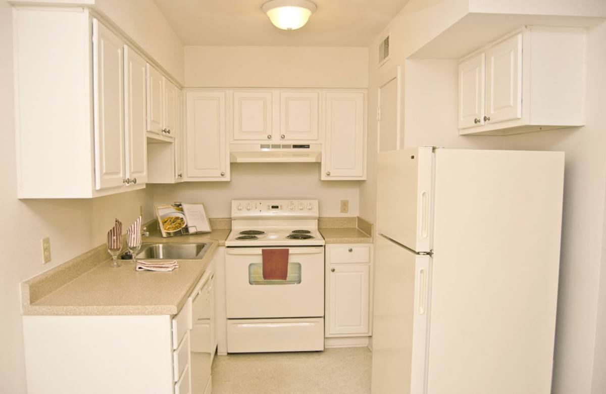 Apartment for rent at 1040 Focis St, Metairie, LA 70005