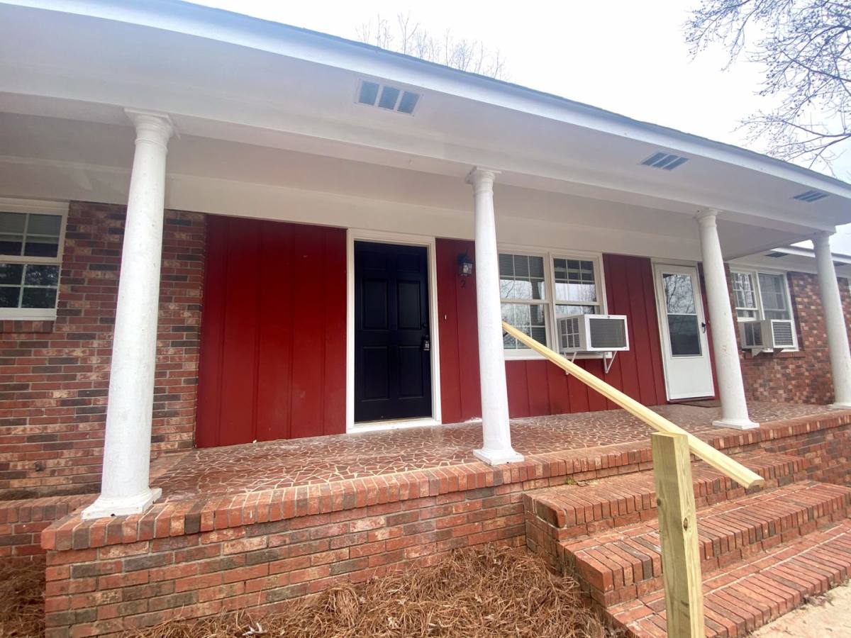 Apartment for rent at 242 Cochran Rd, Clemson, SC 29631
