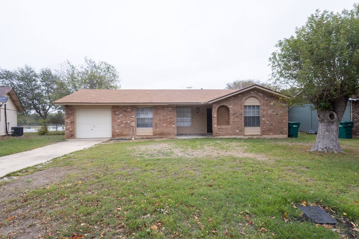 House for rent at 11702 Welcome Dr, San Antonio, TX 78233