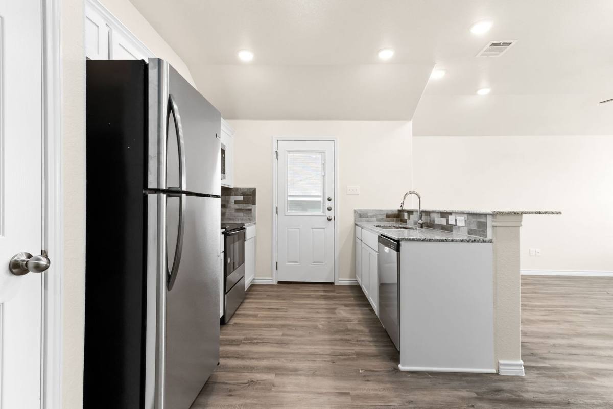 Apartment for rent at 305 Lost Trail, Copperas Cove, TX 76522