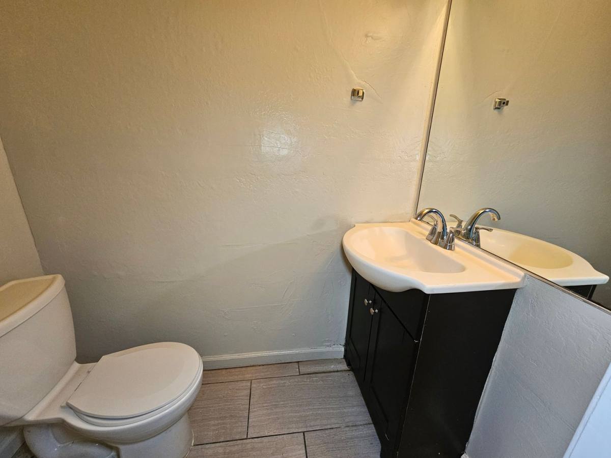 Condo for rent at 424 Concoran Ave, Vallejo, CA 94589