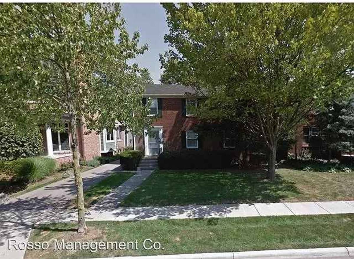 Apartment for rent at 771-773 Henrietta, Birmingham, MI 48009