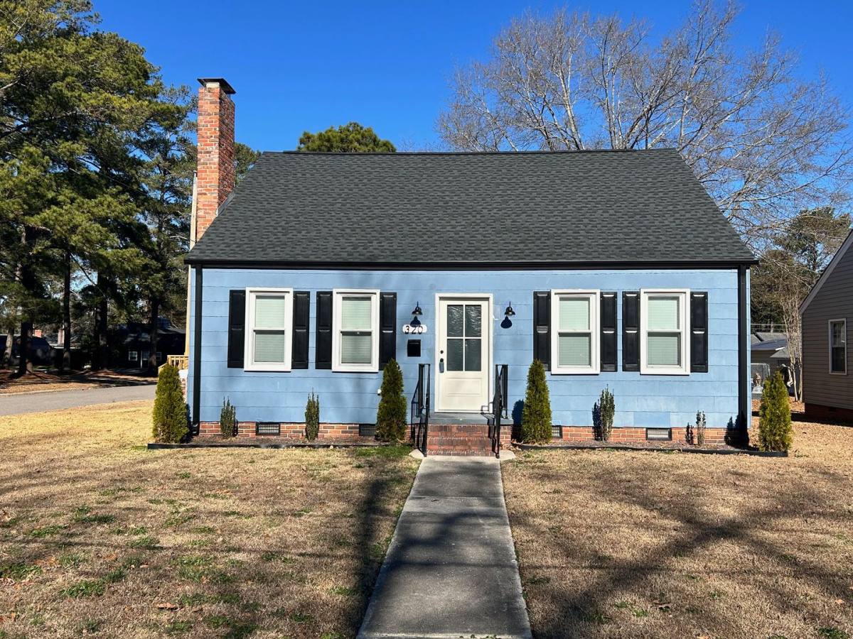 House for rent at 320 E 20th St, Lumberton, NC 28358