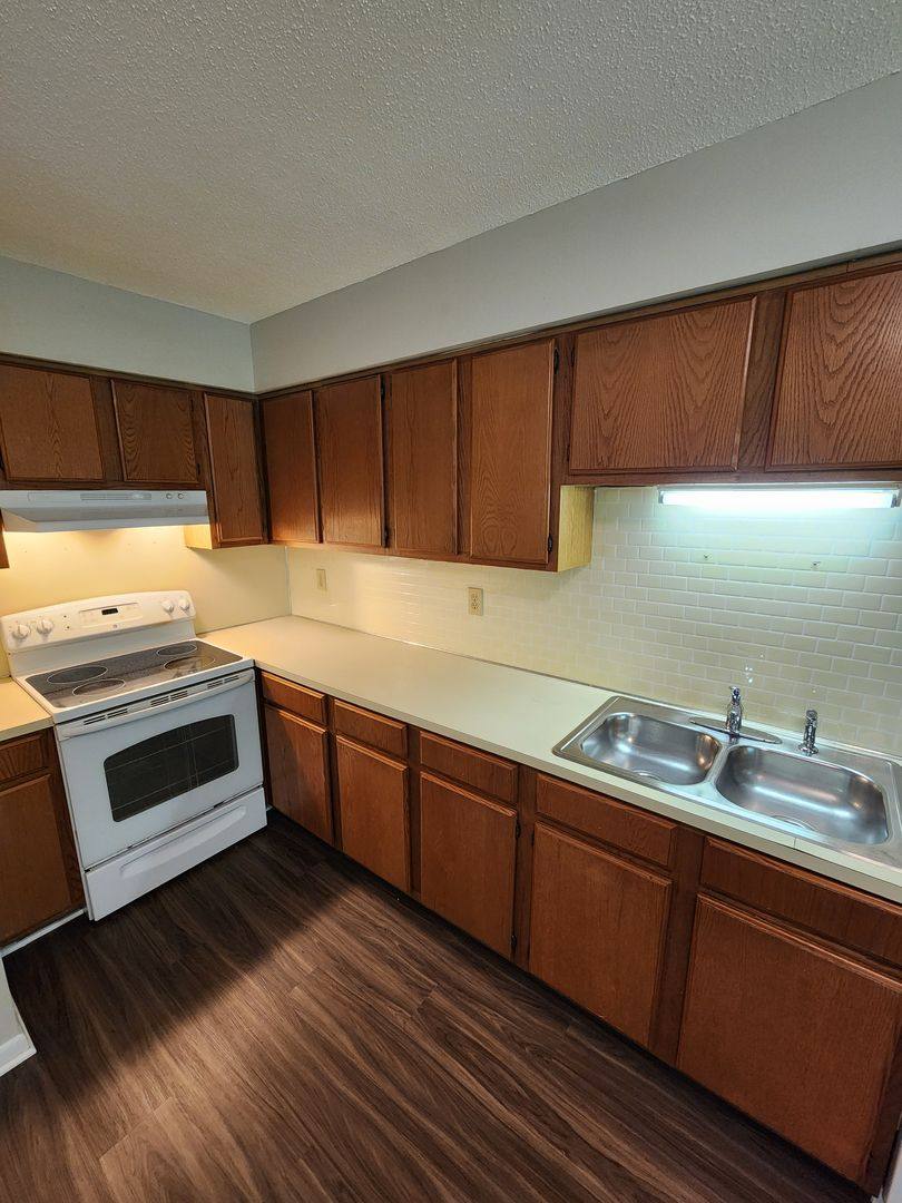 Apartment for rent at 200 Crest St, Carrboro, NC 27510
