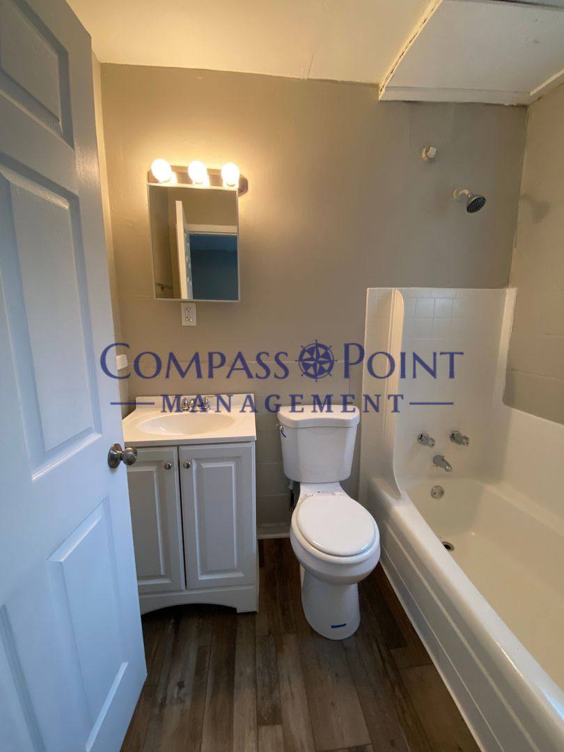 Apartment for rent at 532 Pemberton St, Lexington, KY 40508