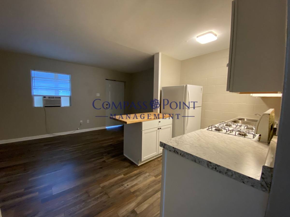 Apartment for rent at 532 Pemberton St, Lexington, KY 40508
