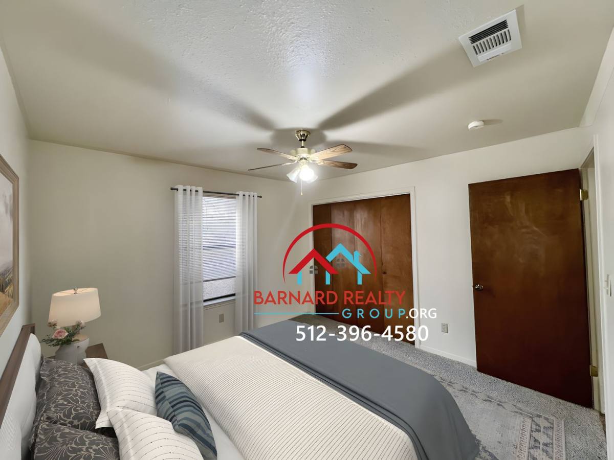Apartment for rent at 1404 Earle, San Marcos, TX 78666