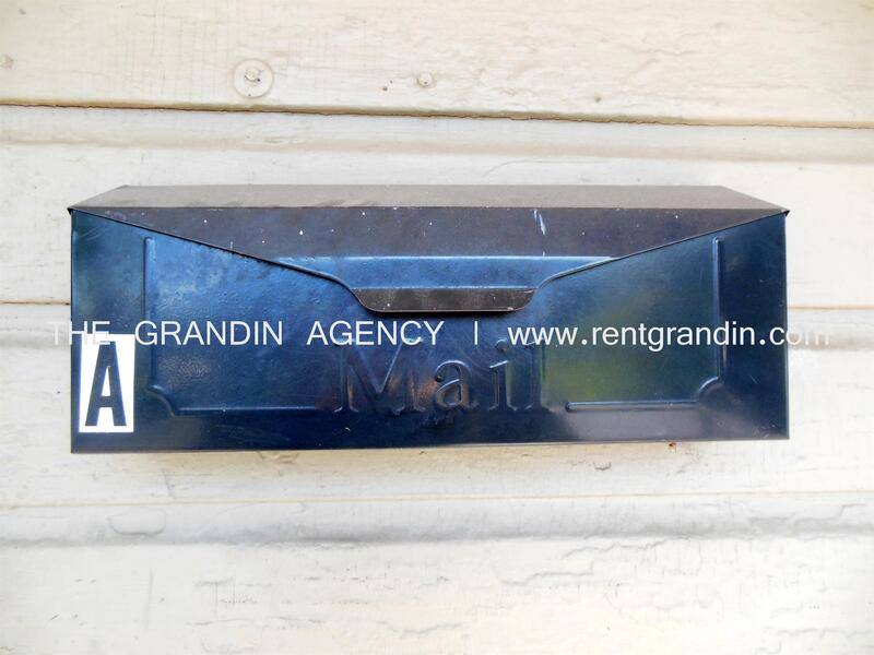 House for rent at 922 12th St SE #A, Roanoke, VA 24013