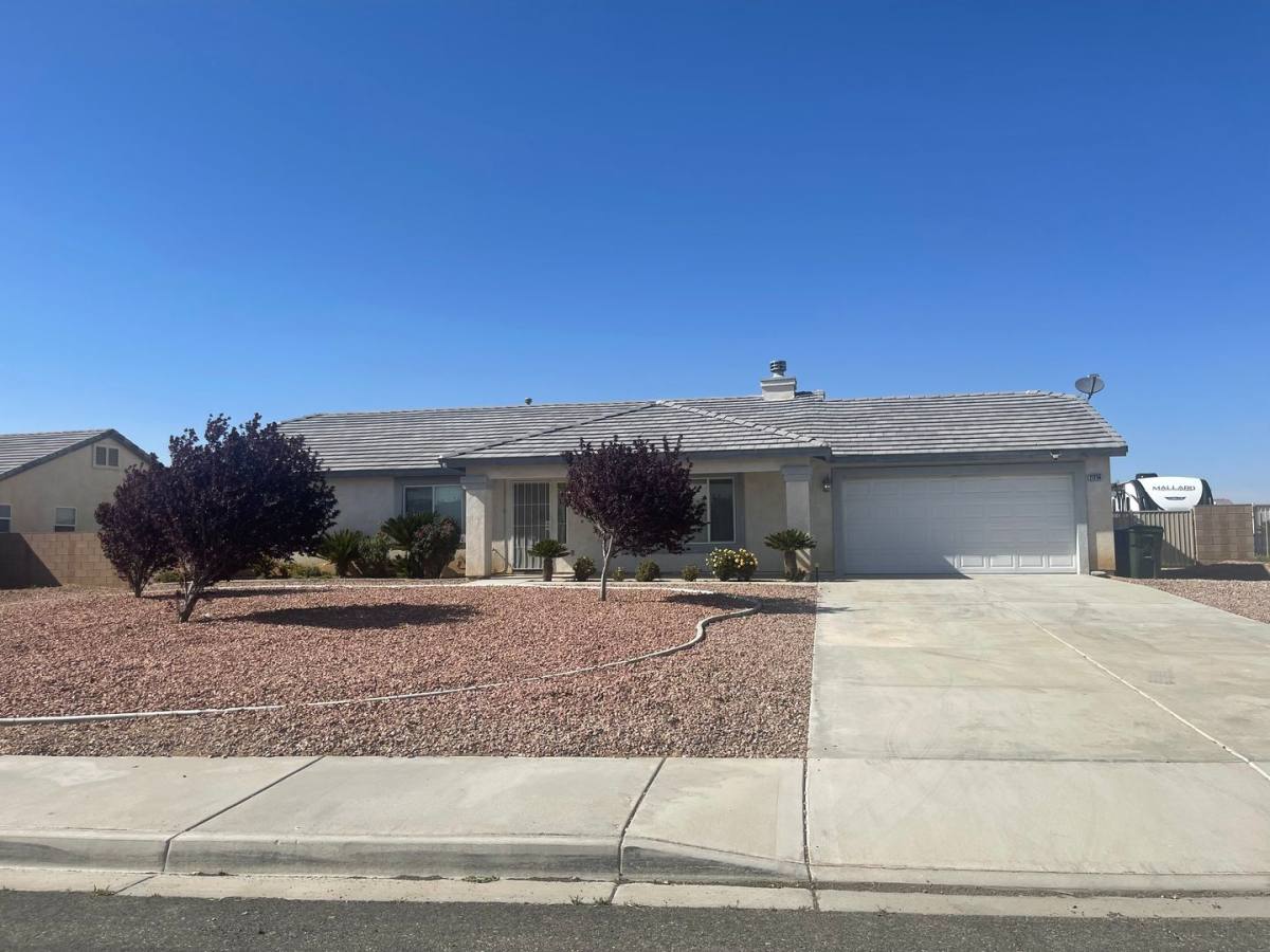 House for rent at 21256 Vidal Court, Apple Valley, CA 92308