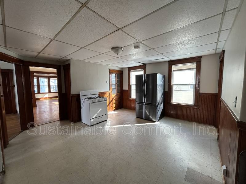 Apartment for rent at 44 Fairfax Rd #2, Worcester, MA 01610
