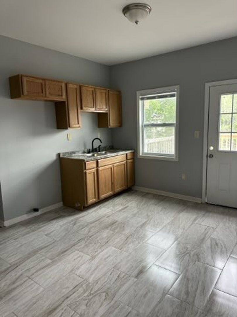 Apartment for rent at 2614 Virginia Ave #3, Louisville, KY 40211
