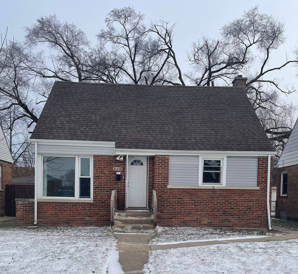 House for rent at 1565 Wentworth Ave, Calumet City, IL 60409