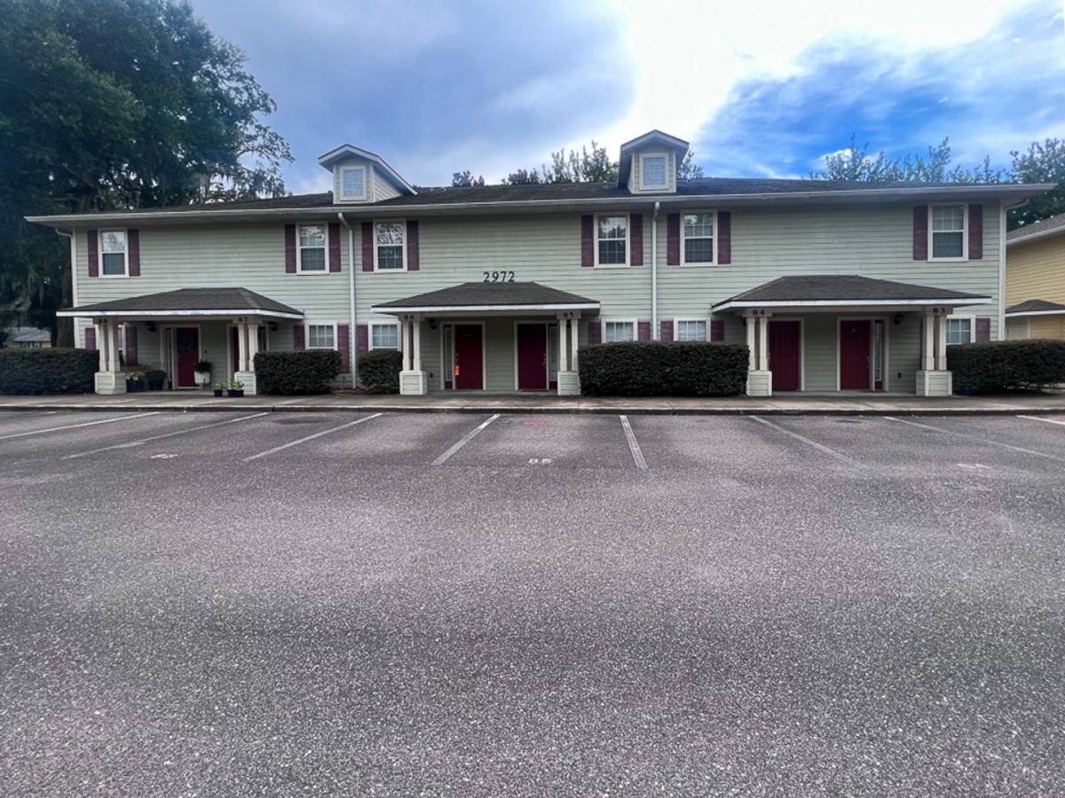 Townhouse for rent at 2972 SW 35th Place #84, Gainesville, FL 32608