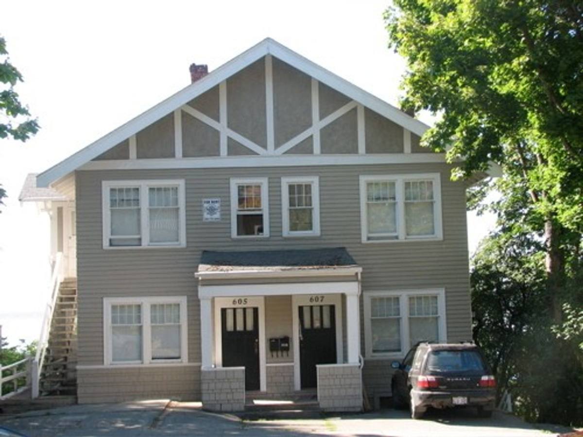 Apartment for rent at 605 N Garden St, Bellingham, WA 98225